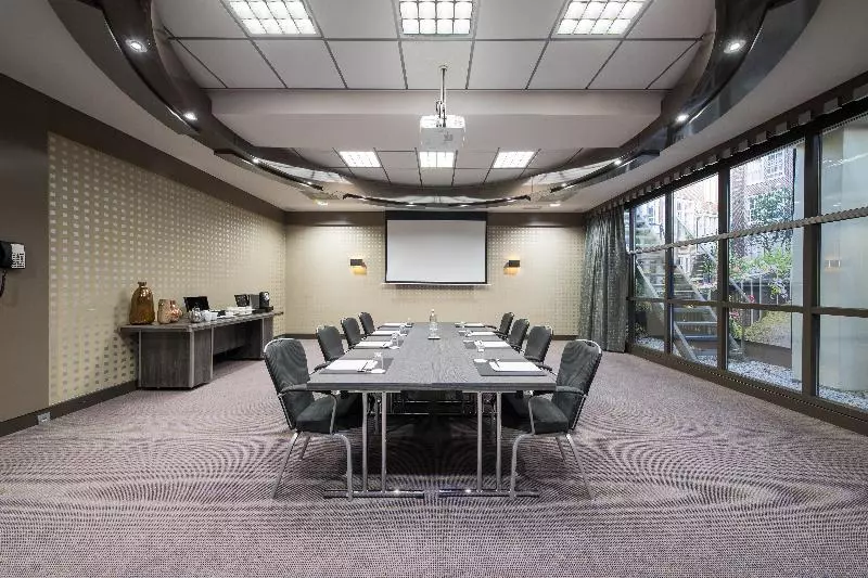 Отель Bilderberg Garden