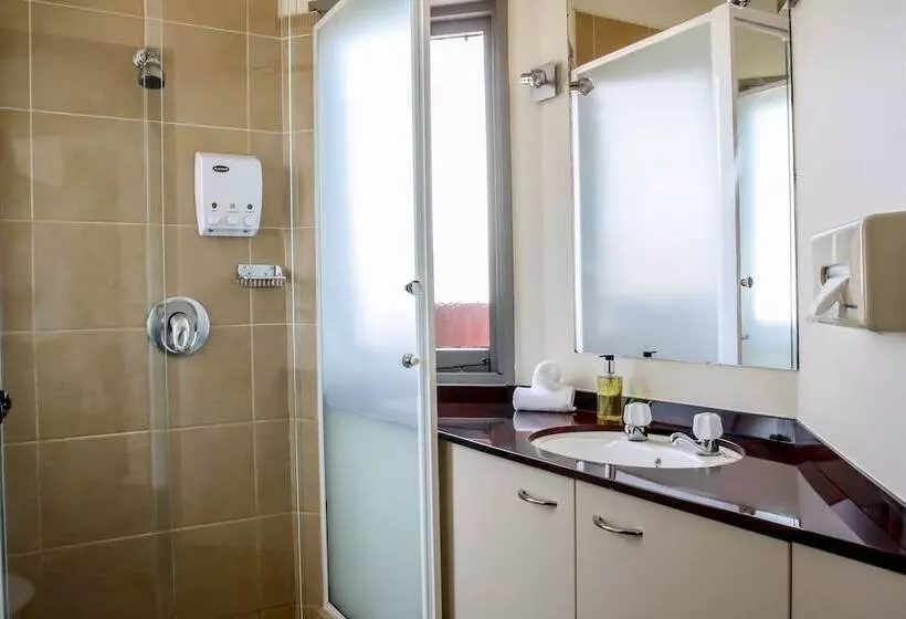 호텔 Camelot Motor Lodge