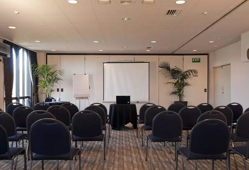 Copthorne Hotel Auckland City