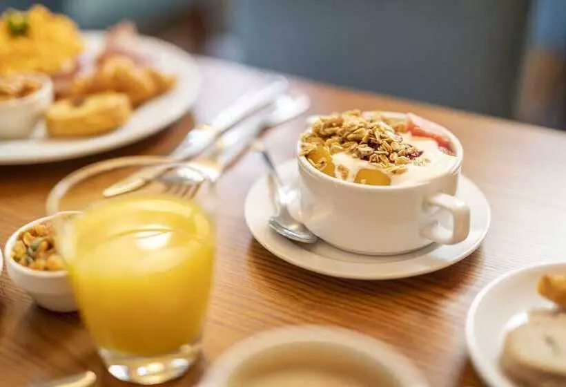 Copthorne Hotel Auckland City