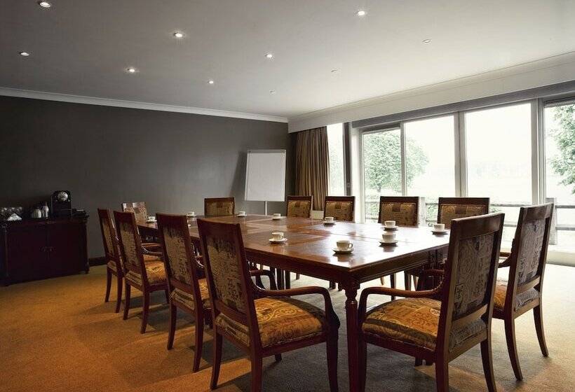 فندق Landgoed De Holtweijde