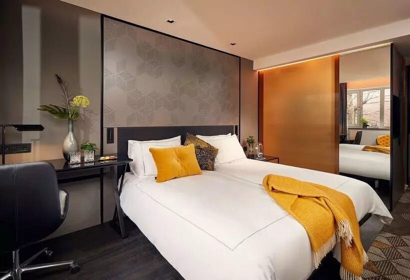 Отель Park Plaza Vondelpark Amsterdam