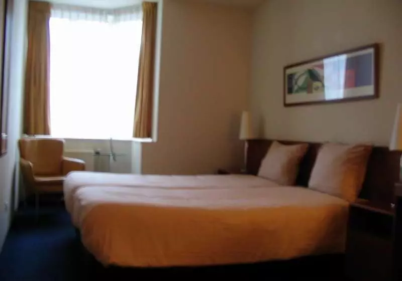 Отель Park Plaza Vondelpark Amsterdam