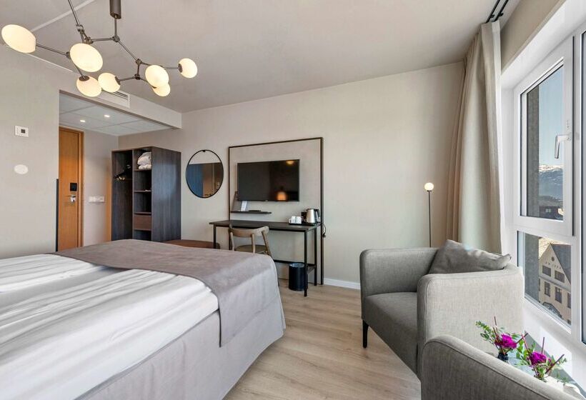 בית מלון כפרי Scandic Parken