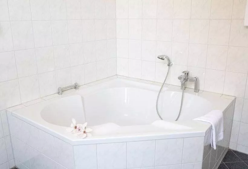 Landgoed Hotel & Restaurant Carelshaven