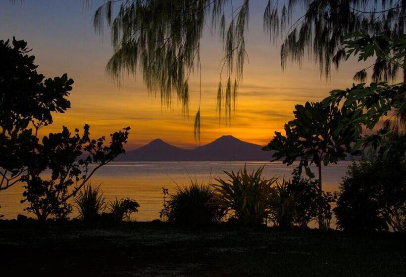 Walindi Plantation Resort