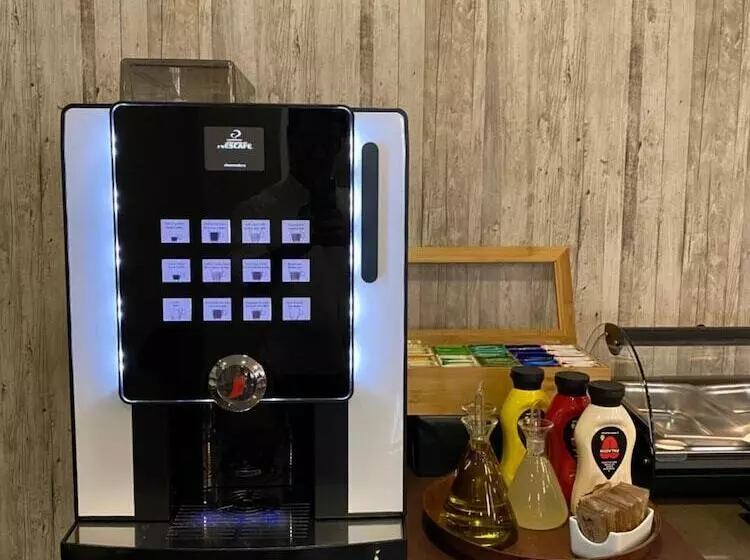 Cascais City & Beach Hotel