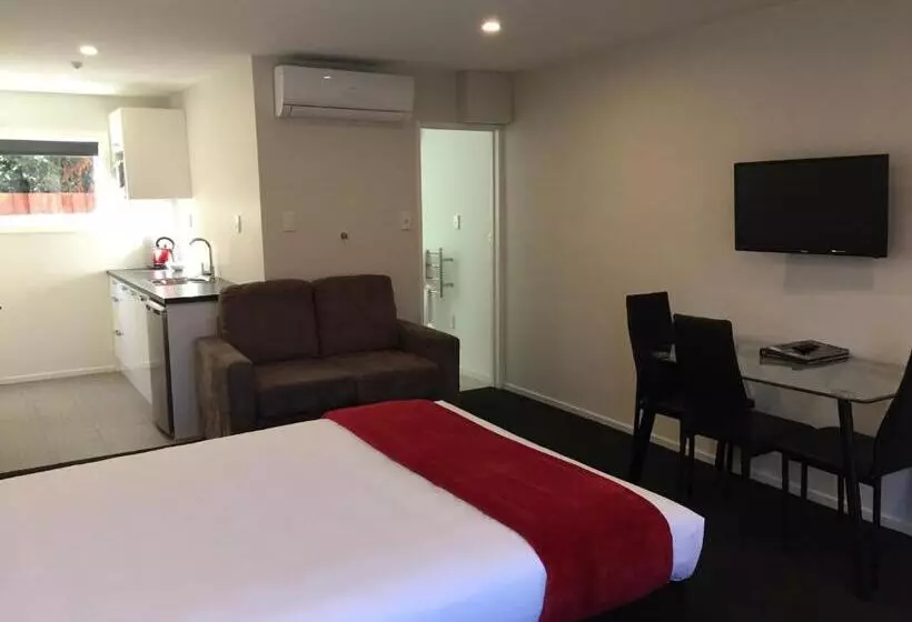 هتل Abbey Motor Lodge