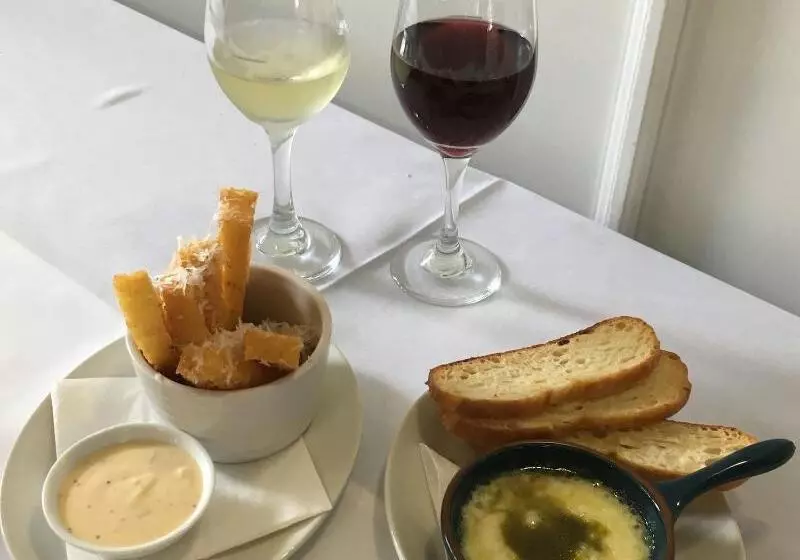 בית מלון כפרי Armitage And Conference Centre