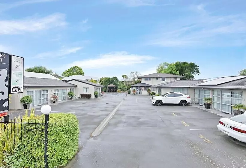 ホテル Arthurs Court Motor Lodge