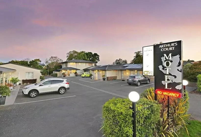 ホテル Arthurs Court Motor Lodge
