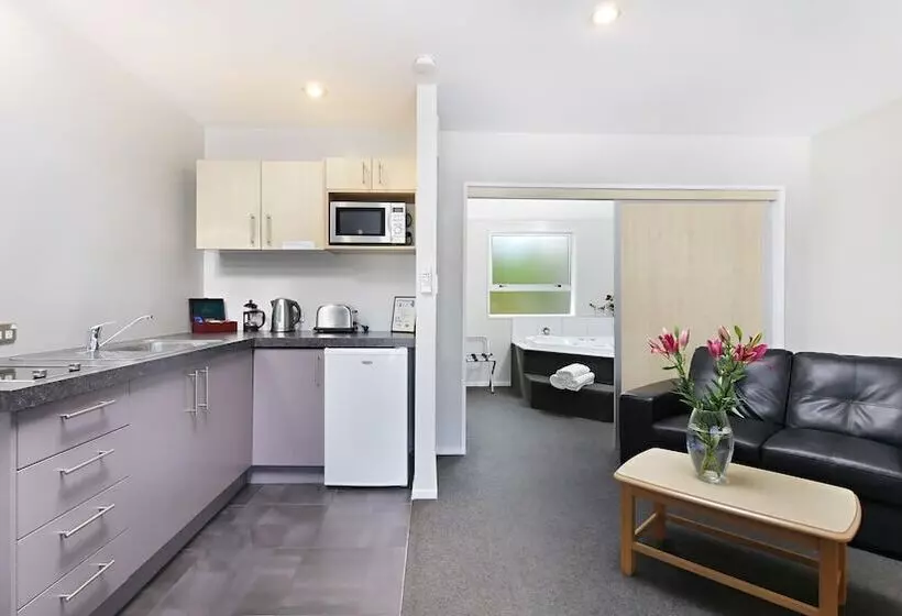 ホテル Arthurs Court Motor Lodge