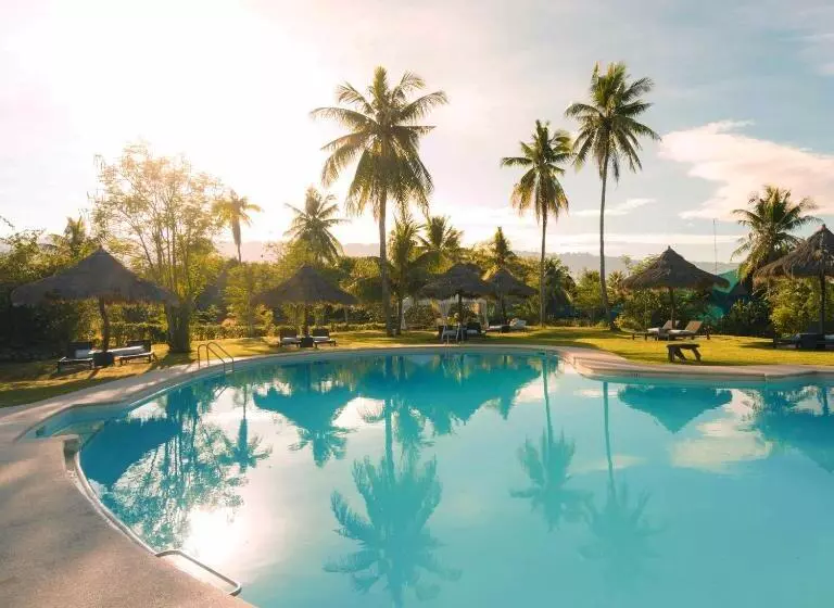 Hotel Badian Island Wellness Resort