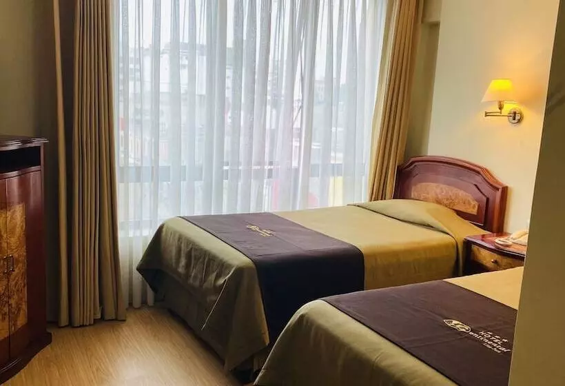 فندق Continental