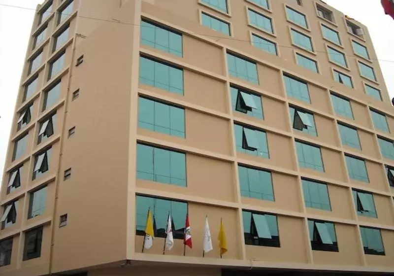 فندق Continental