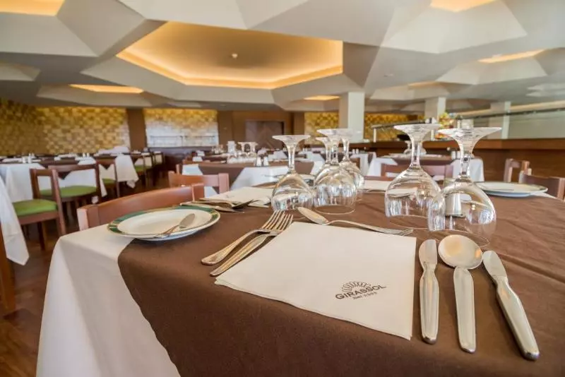 Hotel Girassol  Suite