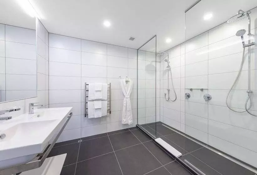 James Cook Hotel Grand Chancellor