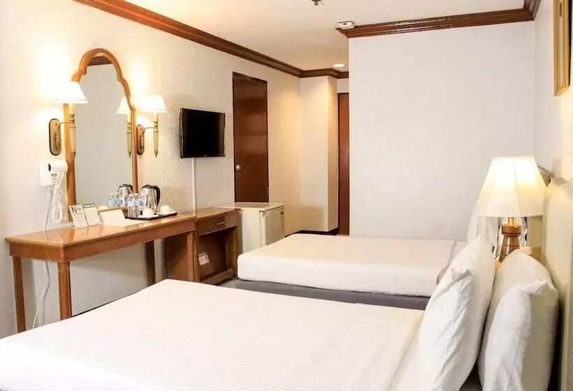 Las Palmas Hotel De Manila