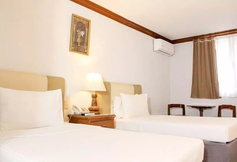 Las Palmas Hotel De Manila