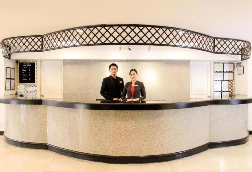 Las Palmas Hotel De Manila