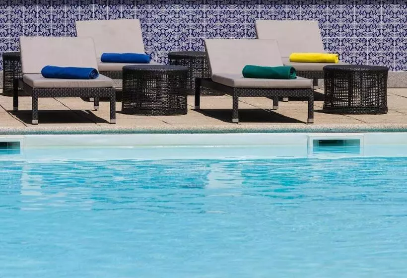 هتل Mercure Braga Centro