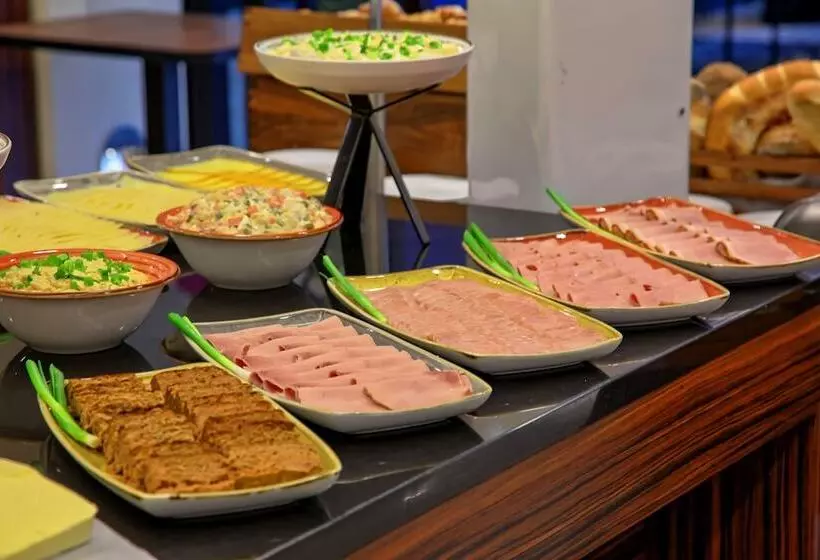 هتل Mercure Gdańsk Stare Miasto