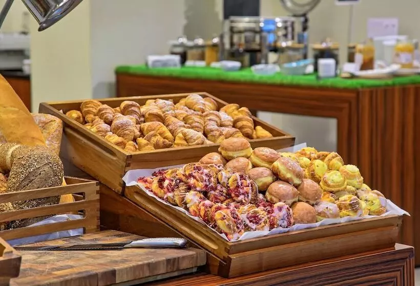 هتل Mercure Gdańsk Stare Miasto