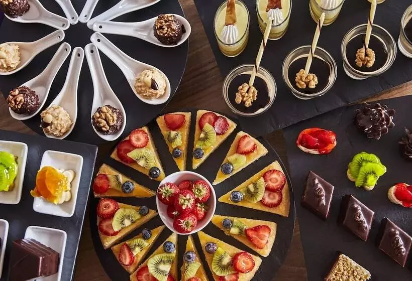 هتل Mercure Poznań Centrum