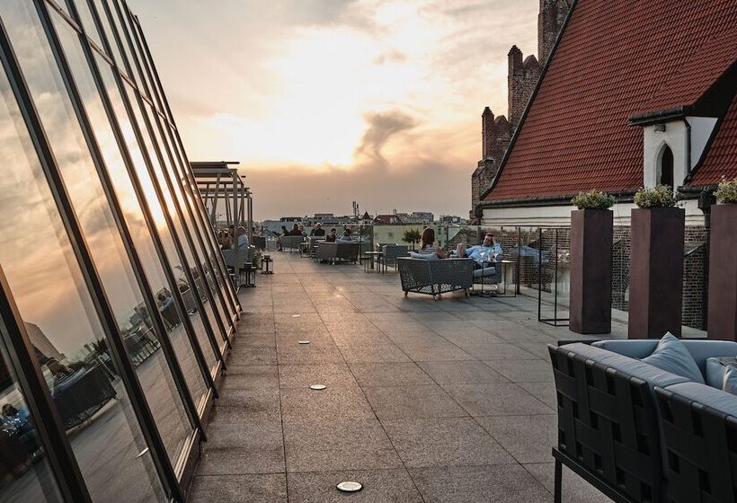 בית מלון כפרי Monopol