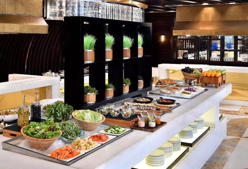 Mövenpick Hotel Karachi