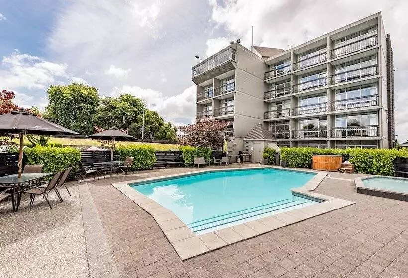 Heartland Ambassador Hotel Hamilton