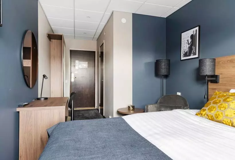 Otel Best Western Nya Star