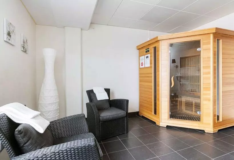 Otel Best Western Nya Star