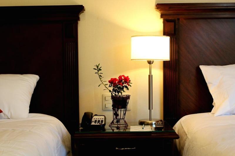 هتل Casino Acaray