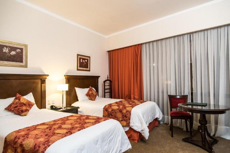 هتل Casino Acaray