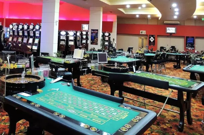 酒店 Casino Acaray