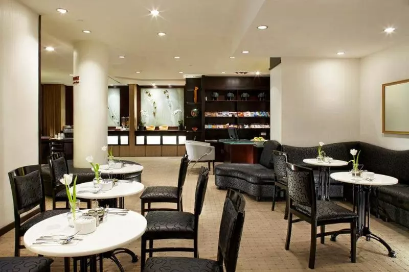 هتل Furama City Centre