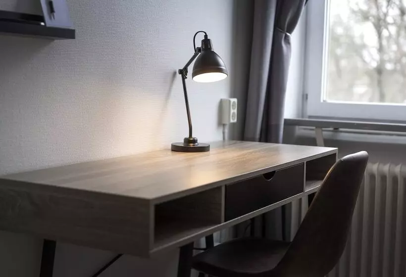 Otel L Skövde