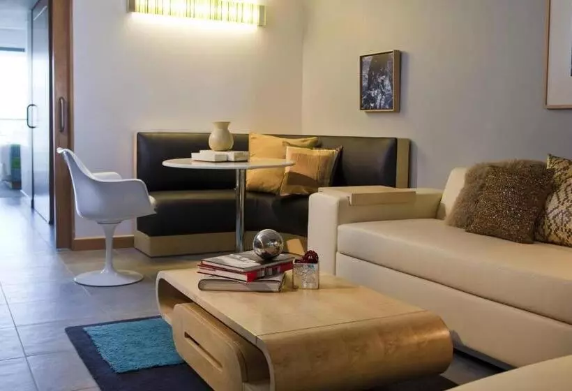 La Concha Renaissance San Juan Resort