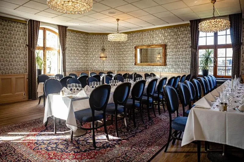 örenäs Slott, Hotell & Konferens