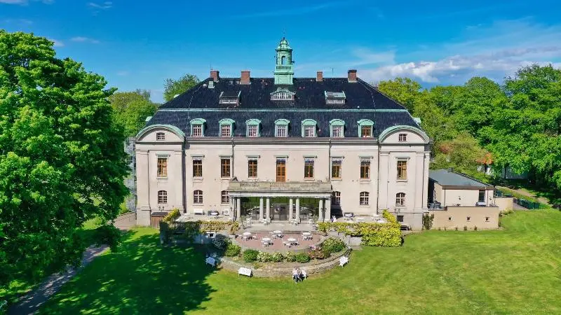 örenäs Slott, Hotell & Konferens