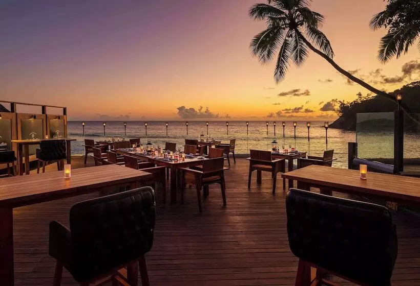 فندق Avani Barbarons Seychelles Resort