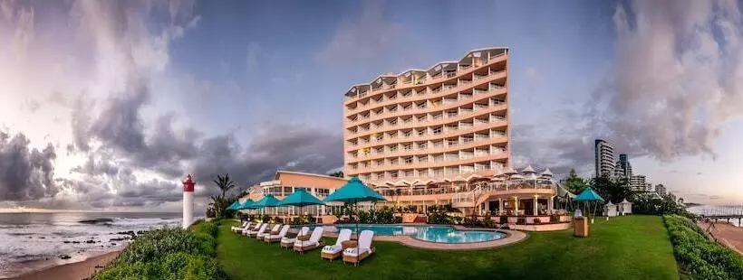 ホテル Beverly Hills