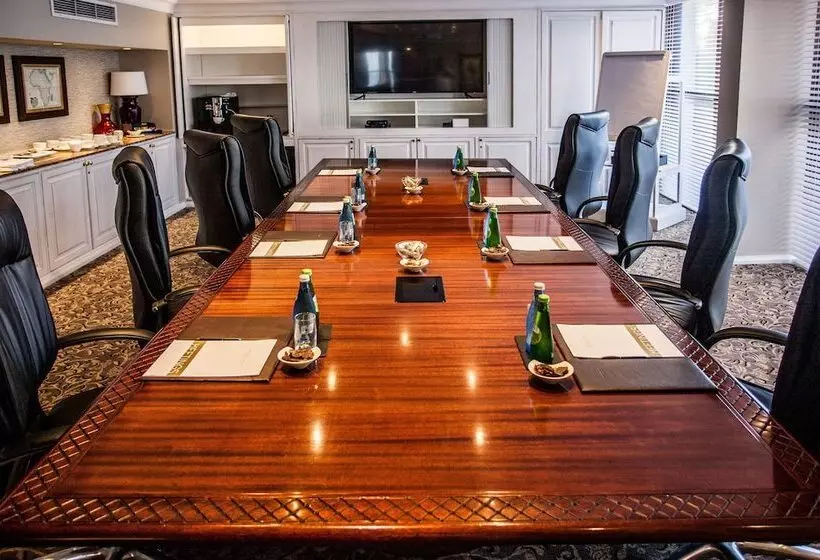 ホテル Beverly Hills