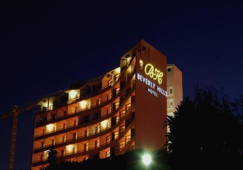 בית מלון כפרי Beverly Hills