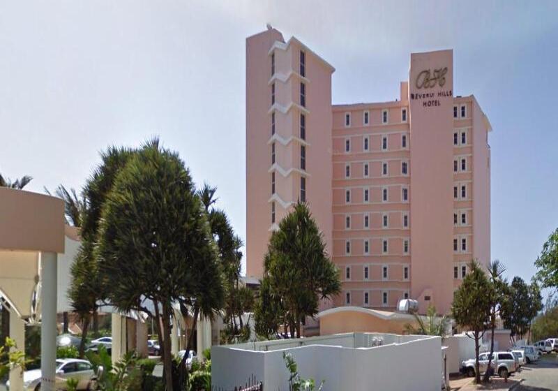 בית מלון כפרי Beverly Hills