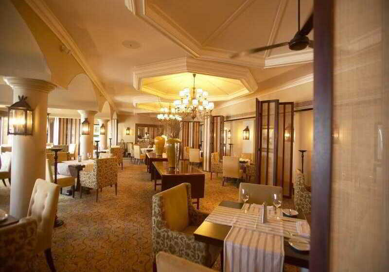 בית מלון כפרי Beverly Hills