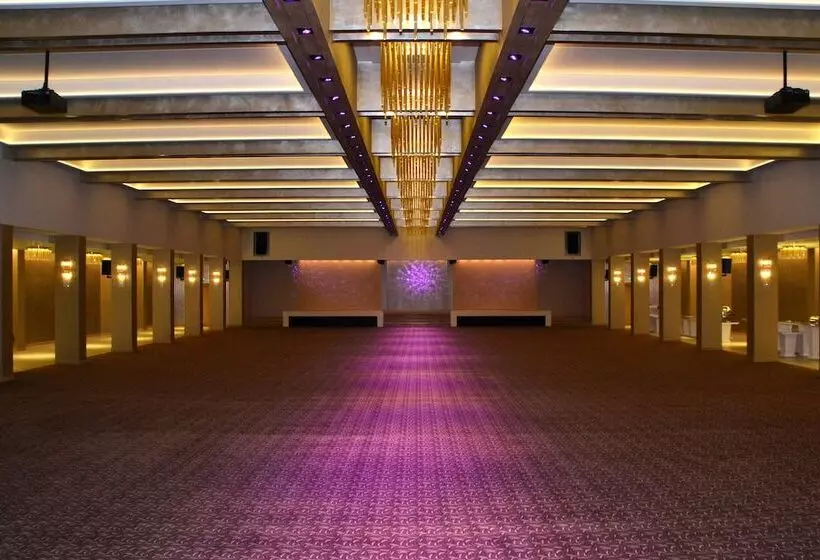 酒店 Carlton Al Moaibed