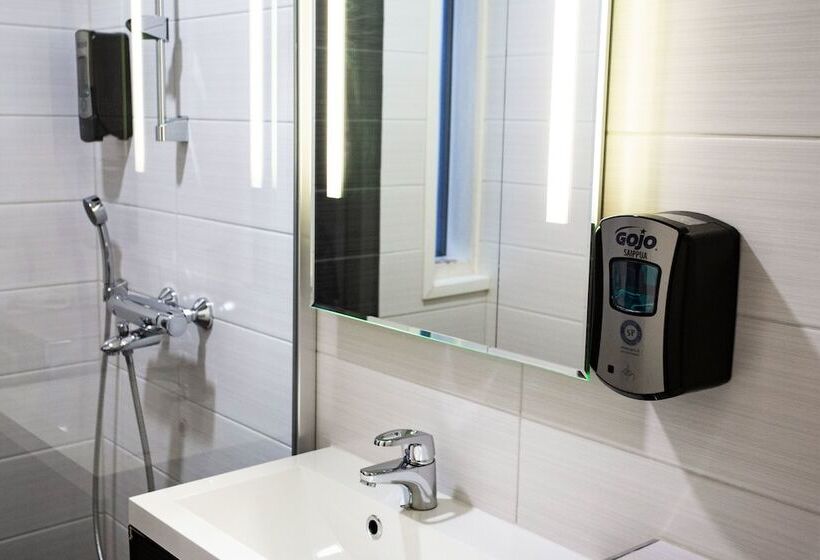 בית מלון כפרי Cityhovi