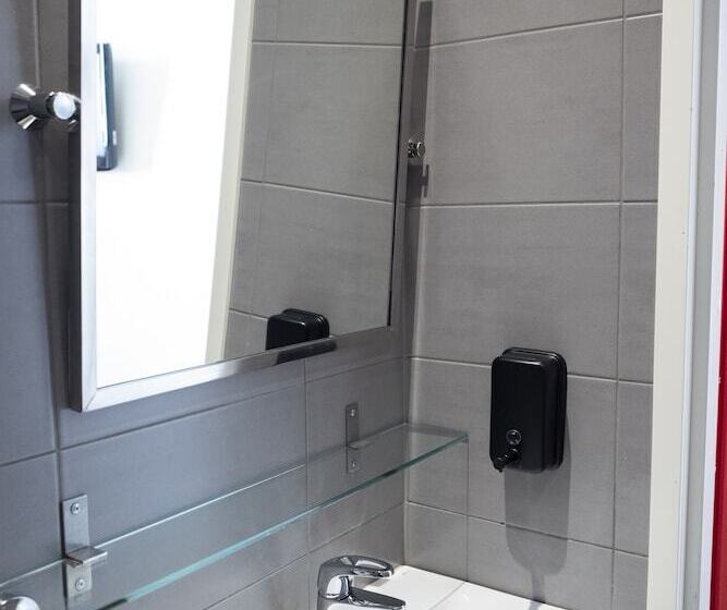 בית מלון כפרי Finn